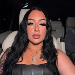 Meet your Posher, CC